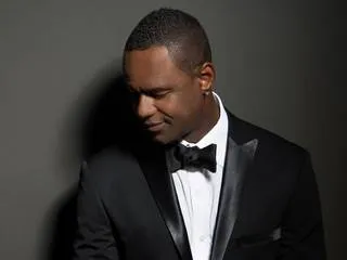 What’s Hot: Durban fans meet Brian McKnight